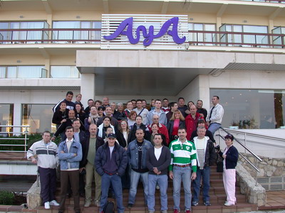 Voyage  Palma 2004 : devant l'htel Aya